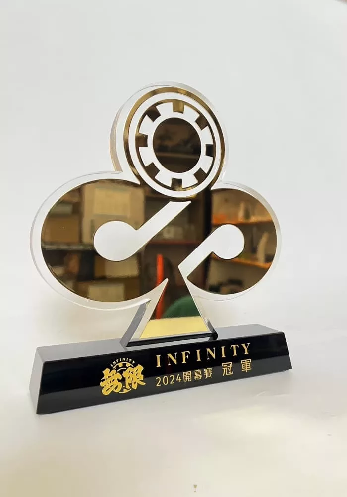 INFINITY德州撲克大賽獎盃設計